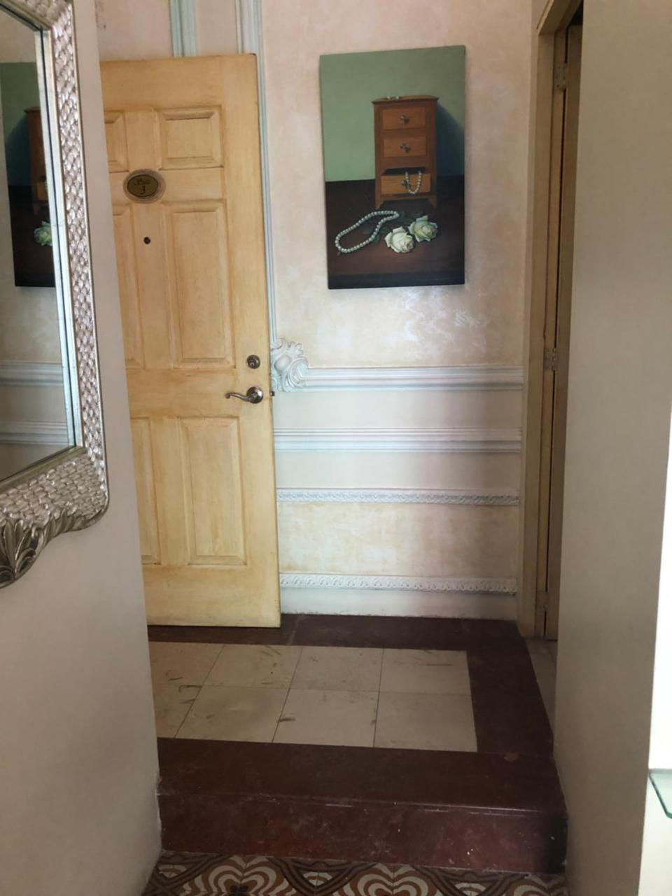 פואבלה Hotel Elena מראה חיצוני תמונה